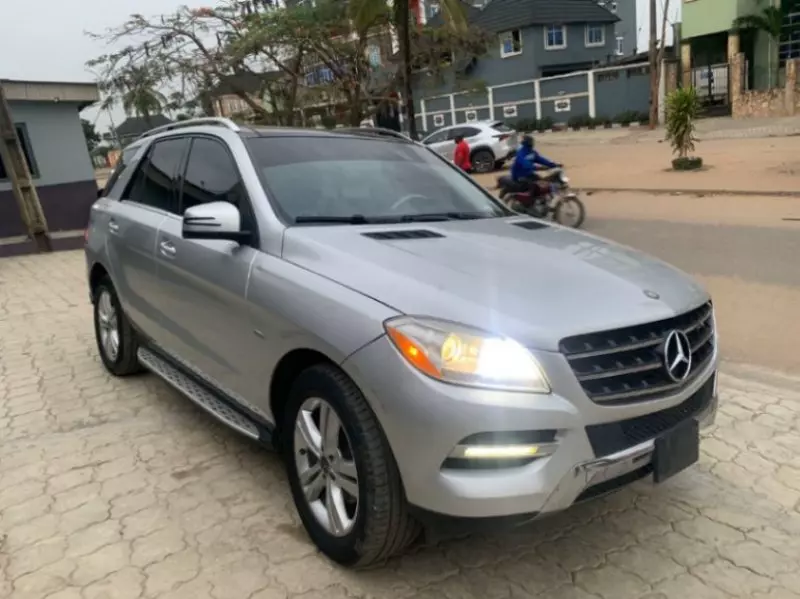 Mercedes-Benz ML-Class   - 2012