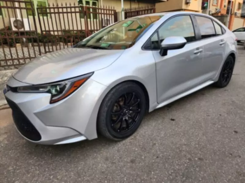 Toyota Corolla   - 2020