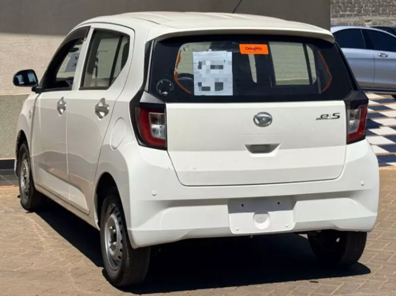 Daihatsu Mira    - 2018
