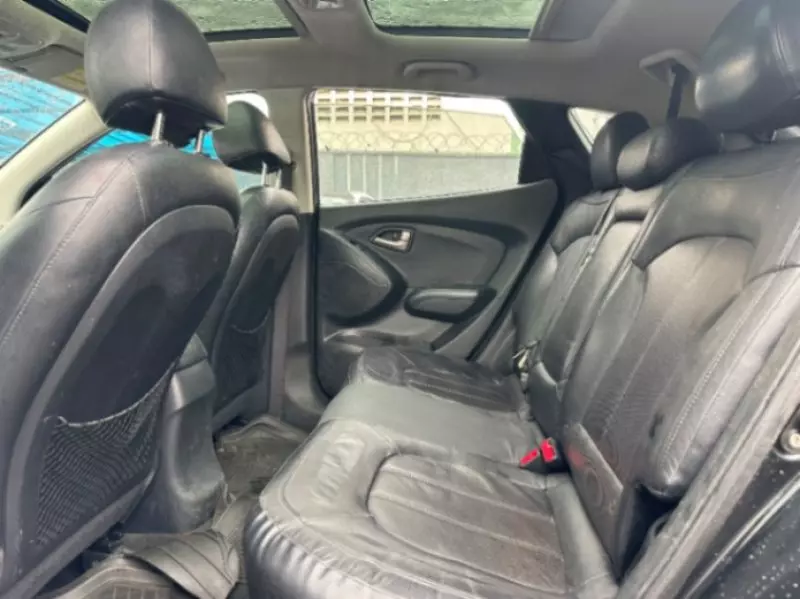 Hyundai Tucson   - 2010