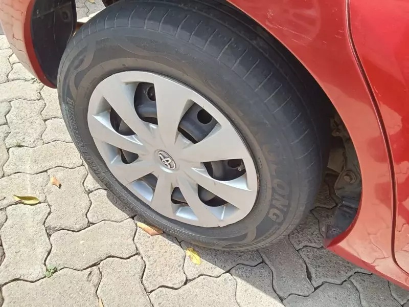 TOYOTA Auris - 2007
