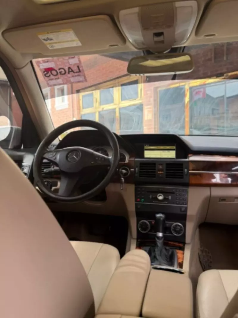 Mercedes-Benz GLK 350 - 2010