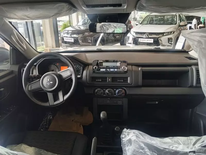 Mitsubishi L200   - 2026