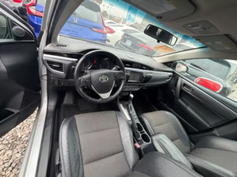TOYOTA Corolla   - 2016