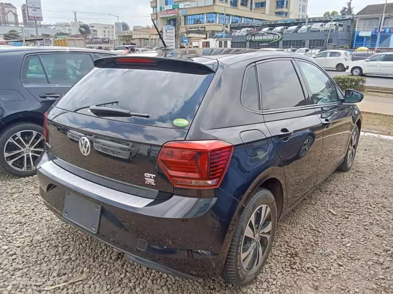 Volkswagen Polo   - 2018