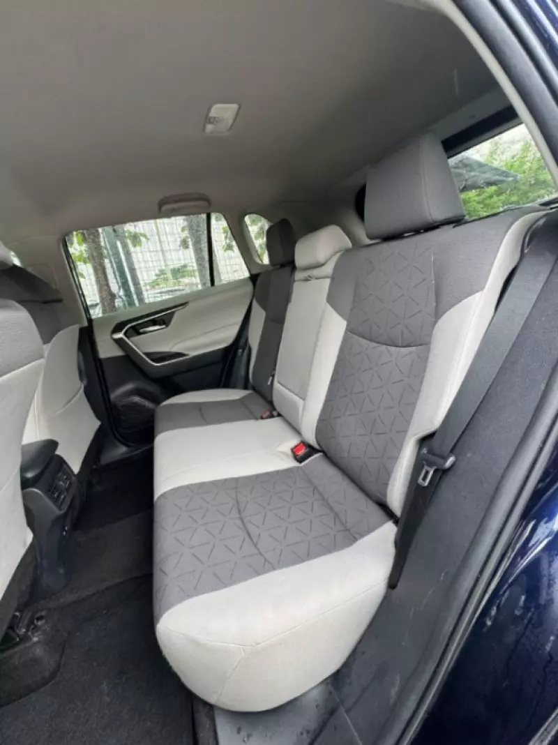 Toyota RAV4   - 2021