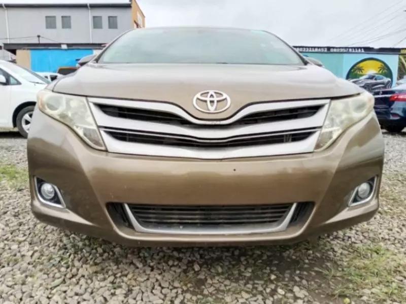 TOYOTA Venza   - 2013