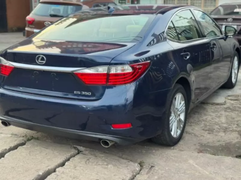 Lexus ES 350 - 2015