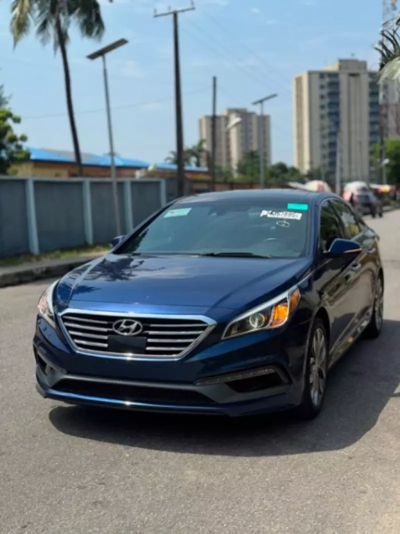 Hyundai Sonata - 2015