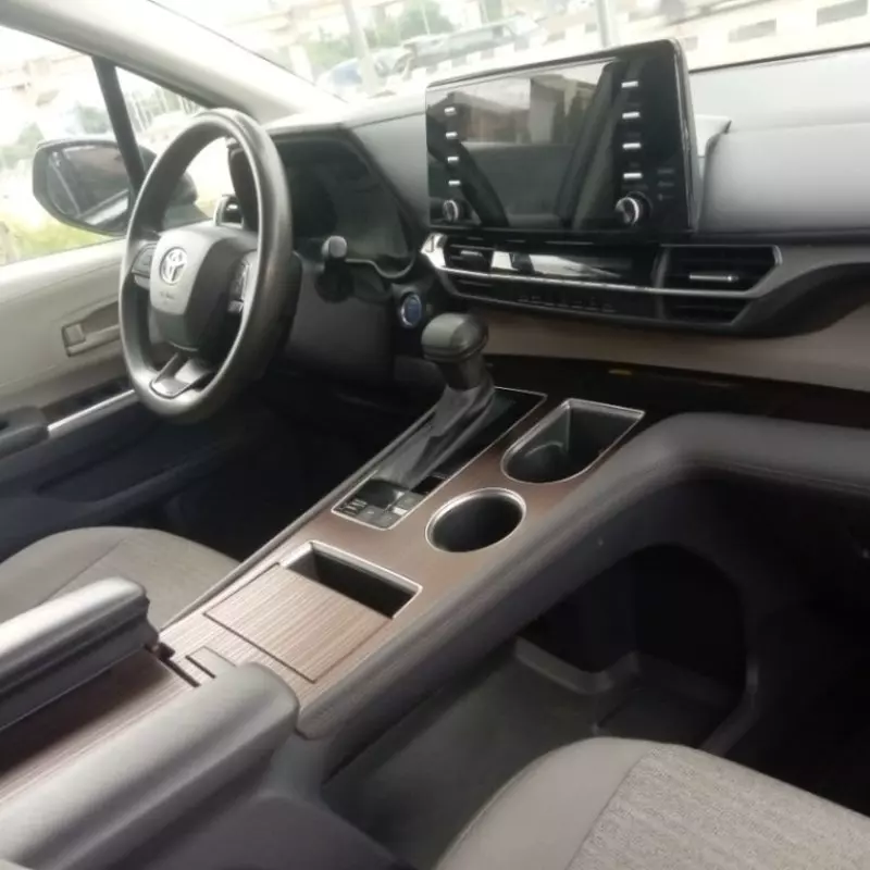 TOYOTA Sienna   - 2022