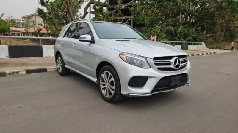 Mercedes-Benz GLE-Class   - 2017