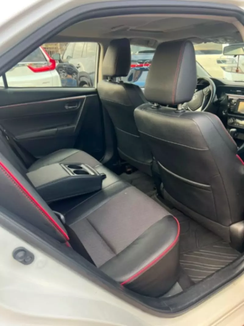 TOYOTA Corolla   - 2016