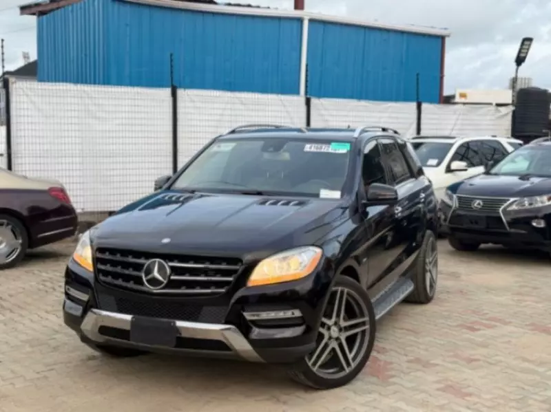 Mercedes-Benz ML 350   - 2012