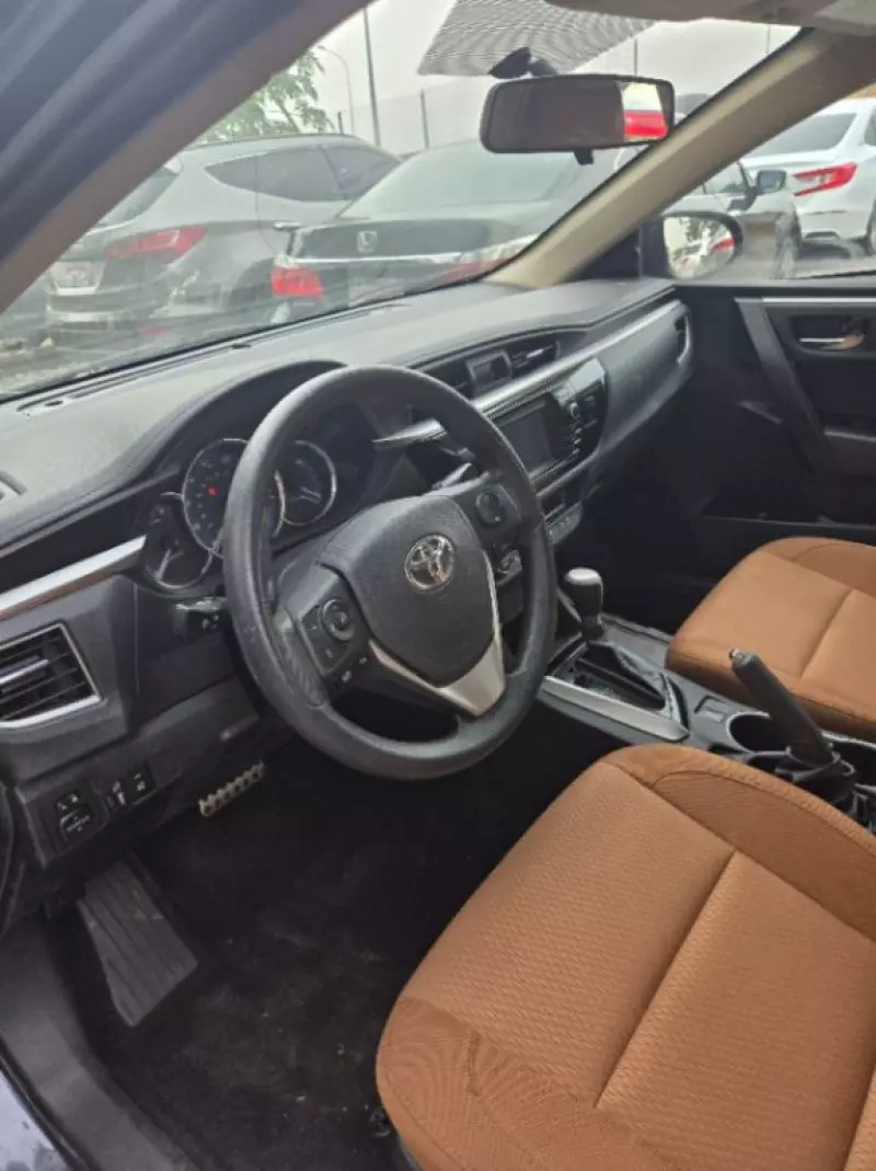 Toyota Corolla   - 2016