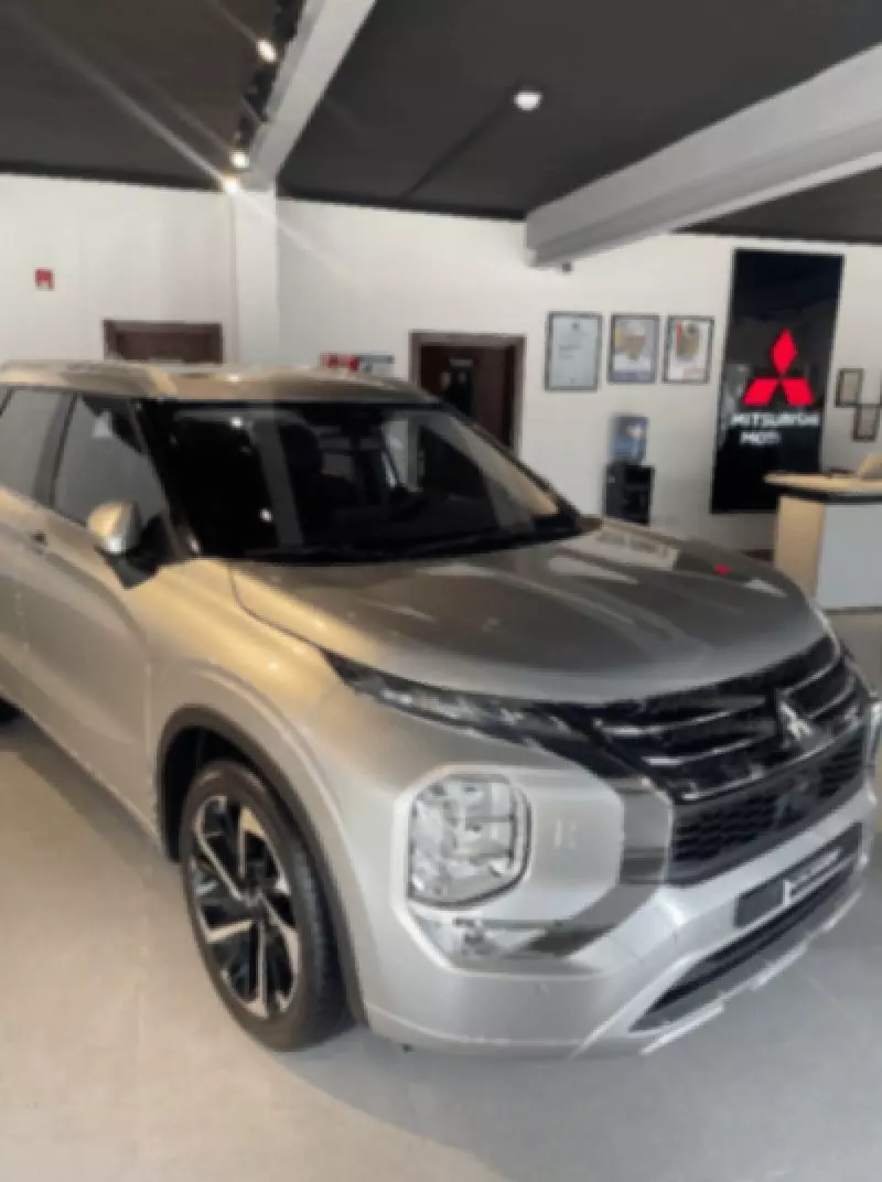 Mitsubishi New Outlander   - 2025