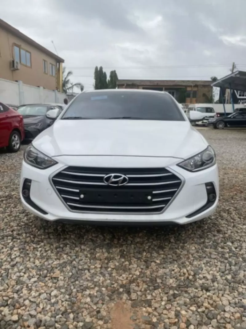 Hyundai Avente   - 2017