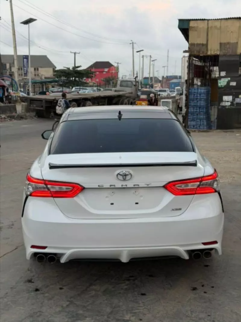 TOYOTA Camry   - 2020