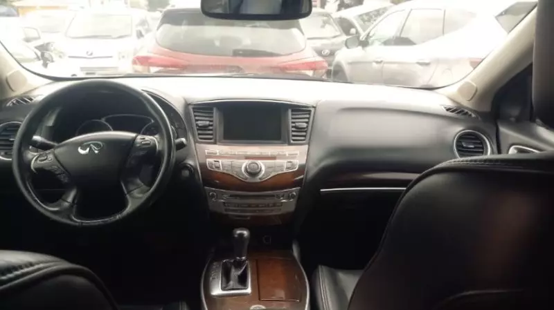 Infiniti FX   - 2013