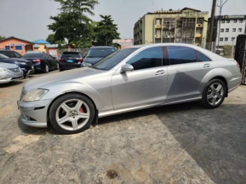 Mercedes-Benz S-Class   - 2007