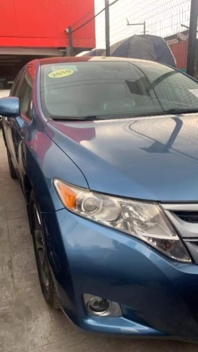 TOYOTA Venza - 2010