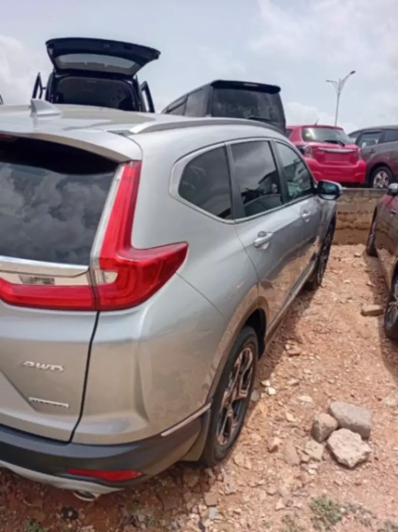 Honda CR-V   - 2019