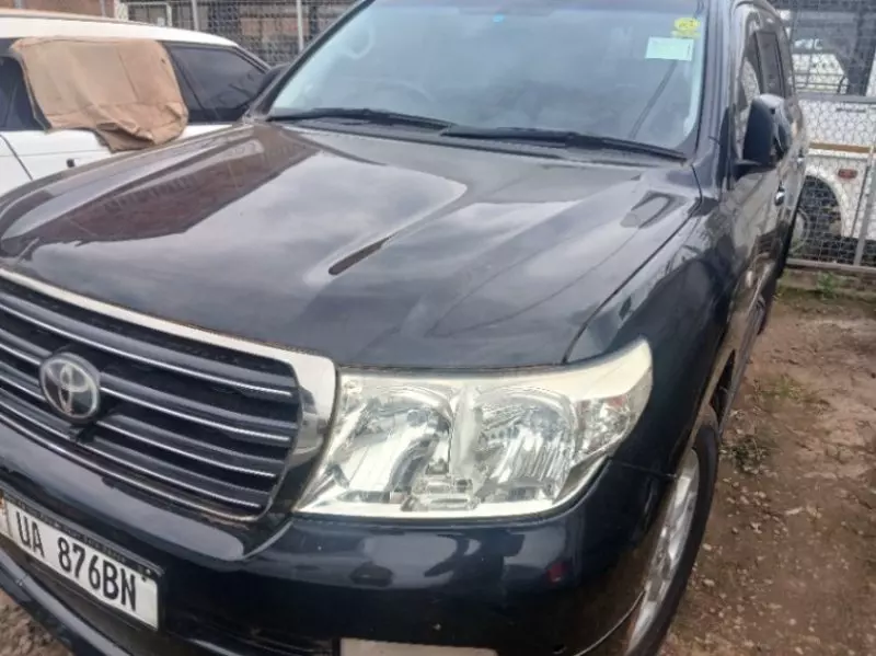 TOYOTA LANDCRUISER VXR   - 2013