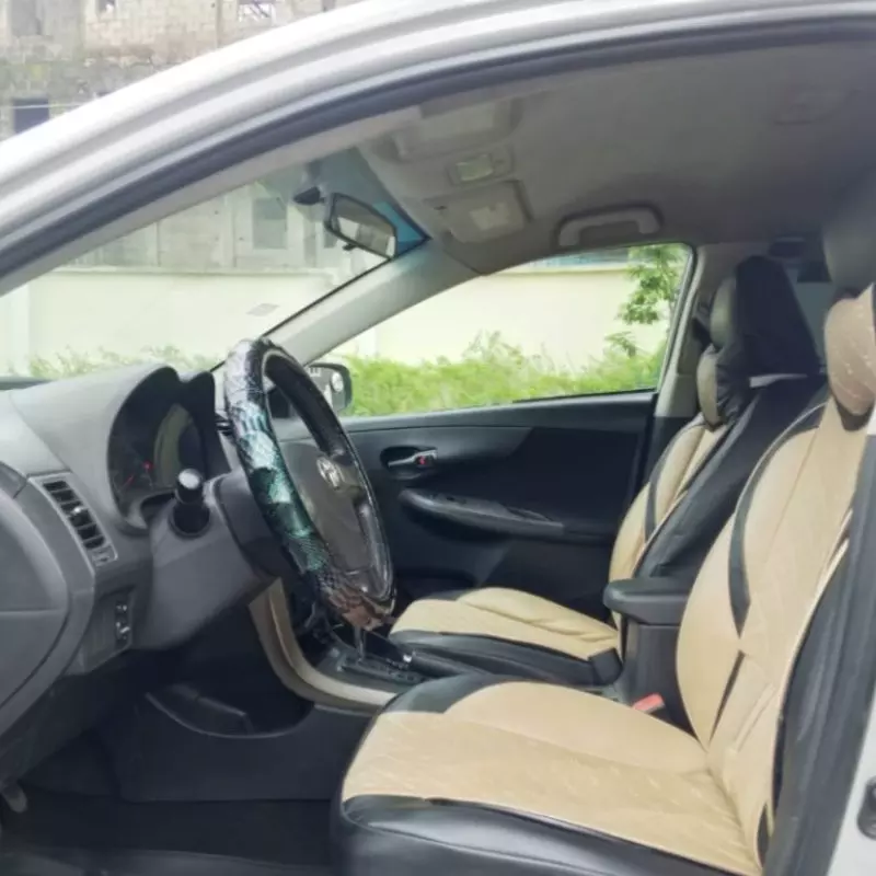 TOYOTA Corolla   - 2009