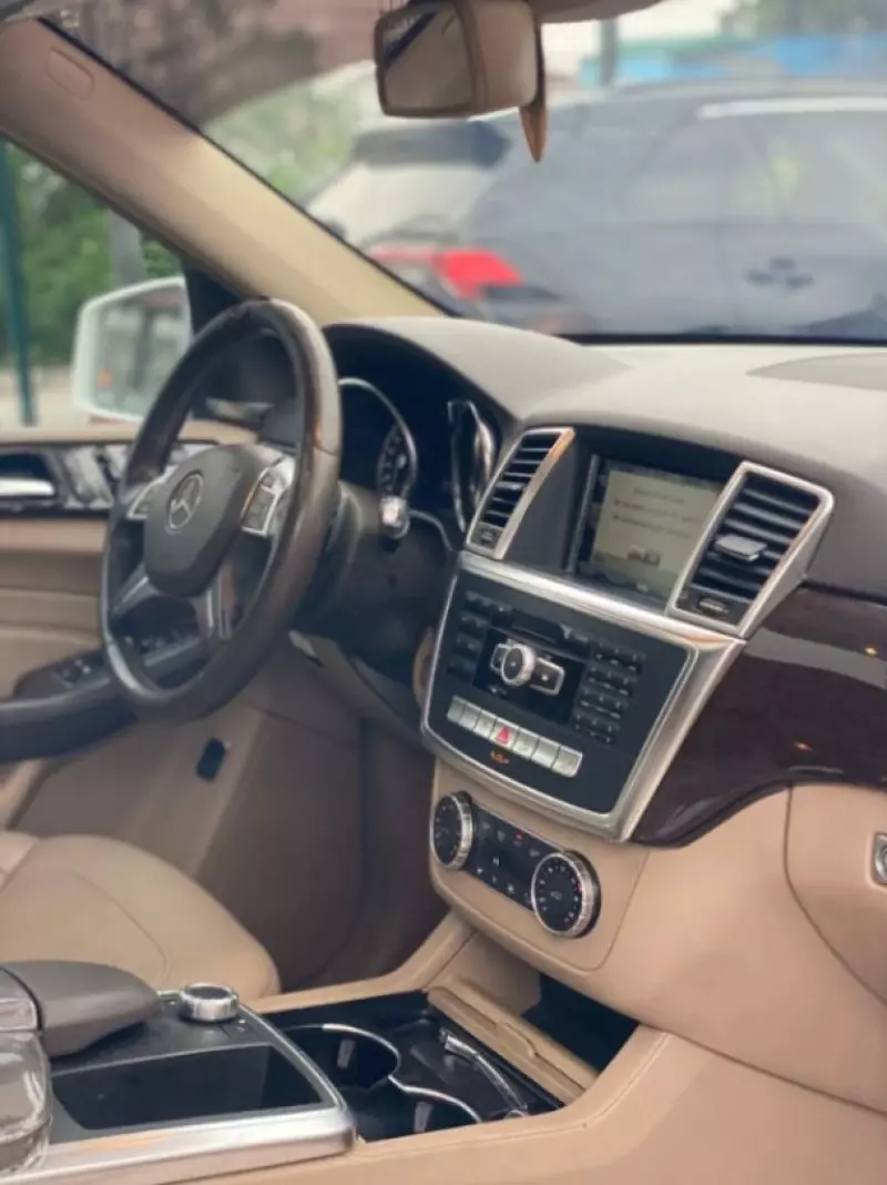 Mercedes-Benz ML-Class   - 2014