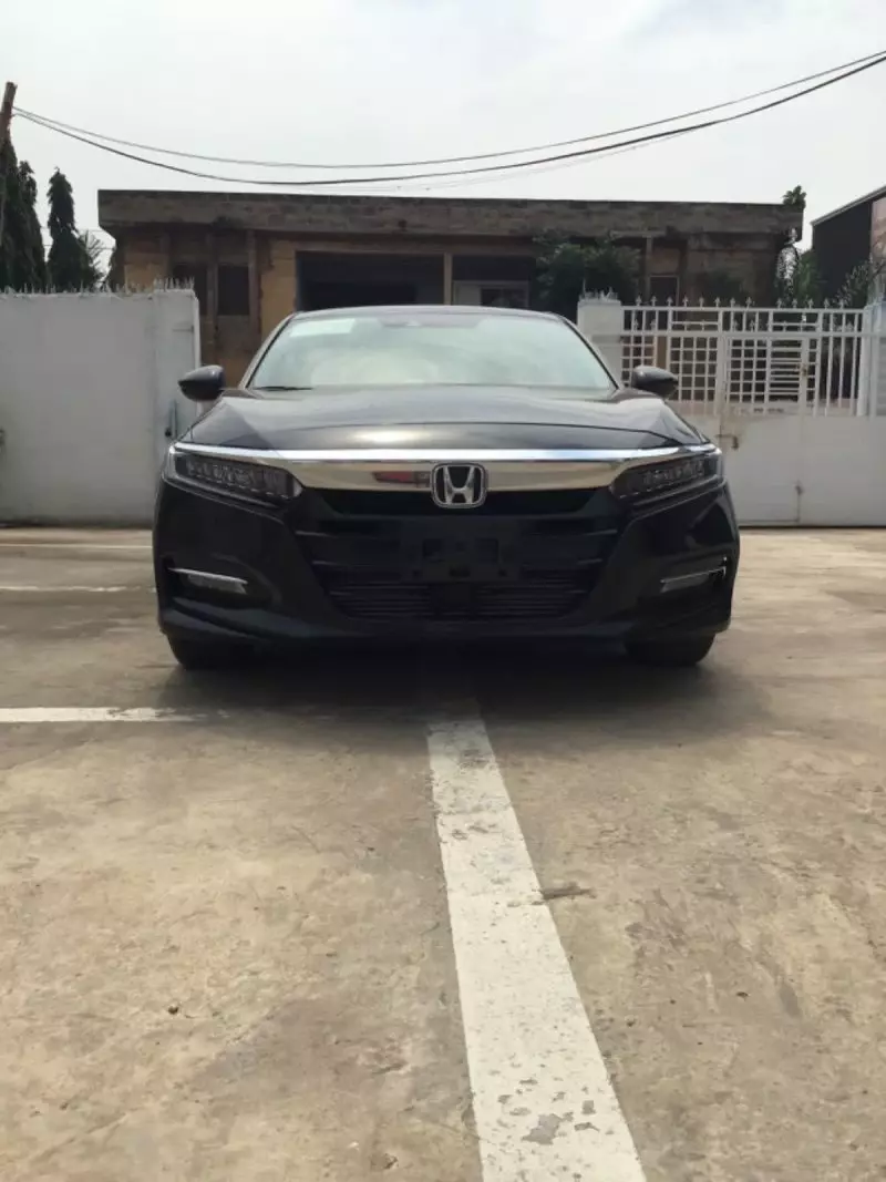 Honda Accord   - 2020