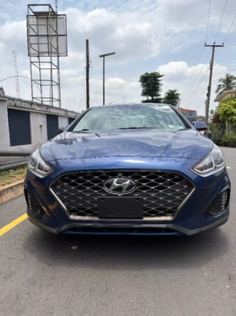 Hyundai Sonata   - 2018