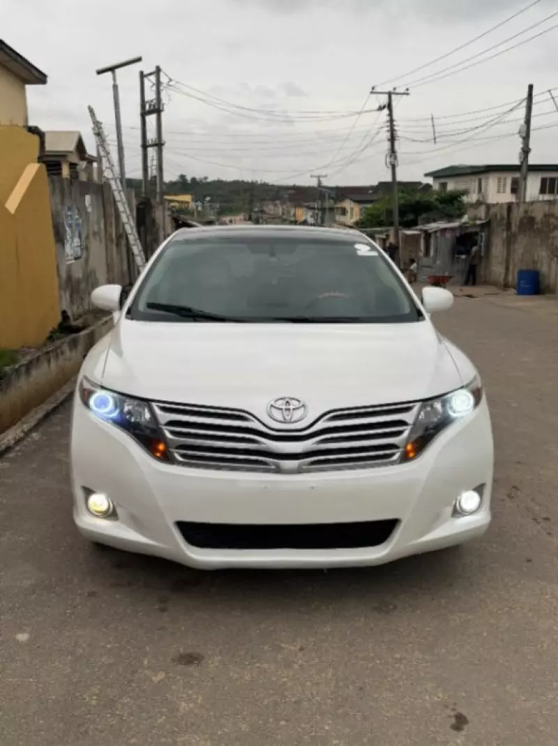 Toyota Venza   - 2010