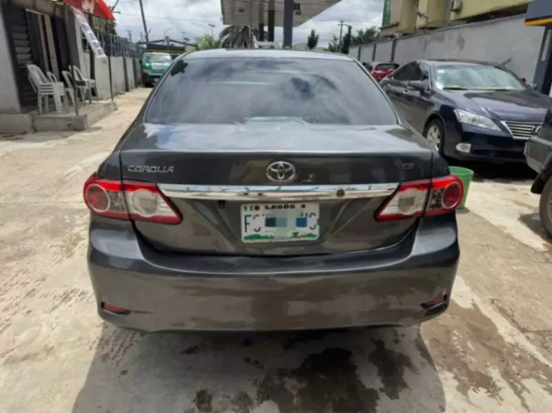 TOYOTA Corolla   - 2013