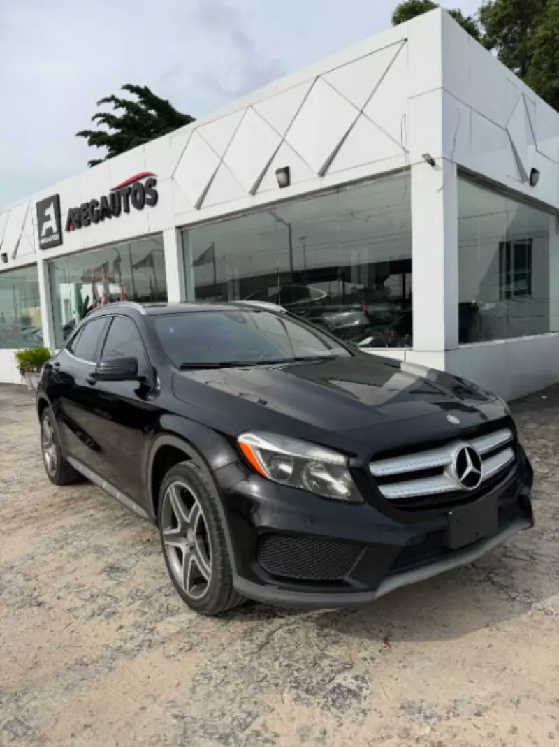 Mercedes-Benz GLA 250   - 2017