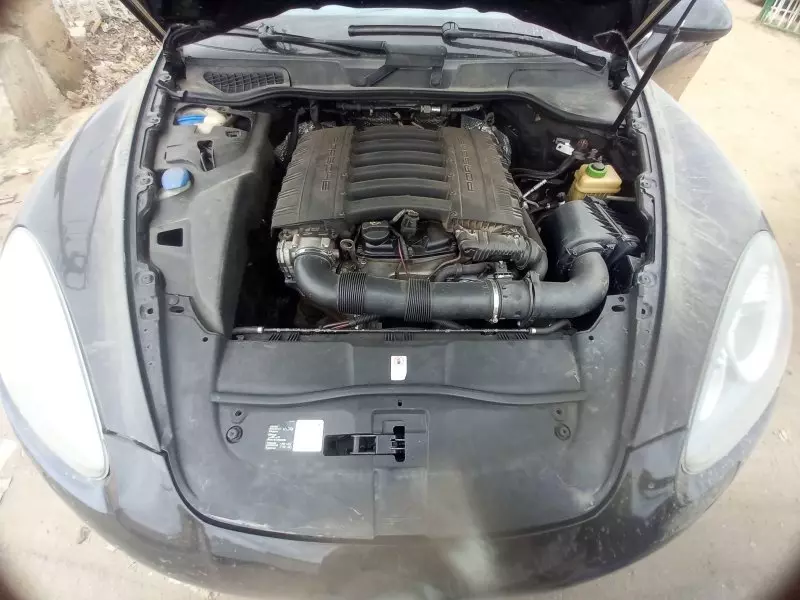 PORSCHE Cayenne   - 2014