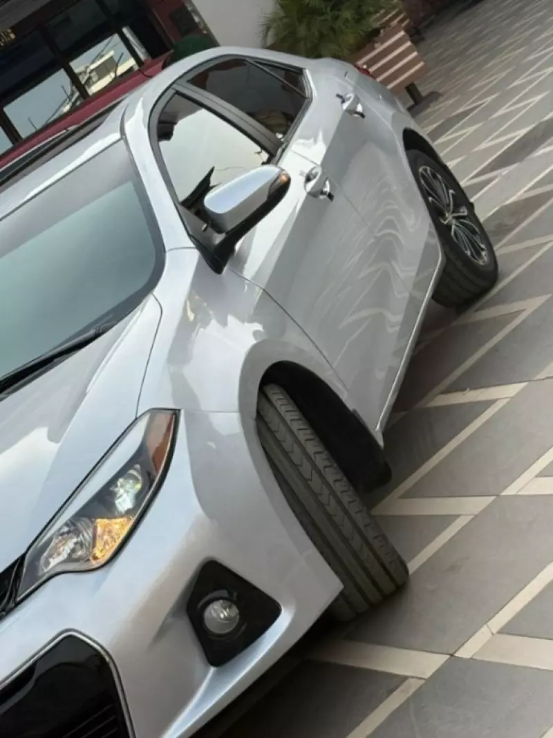 Toyota Corolla   - 2015