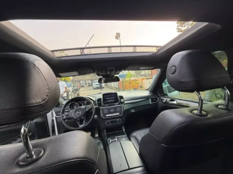 Mercedes-Benz GLE-Class   - 2018