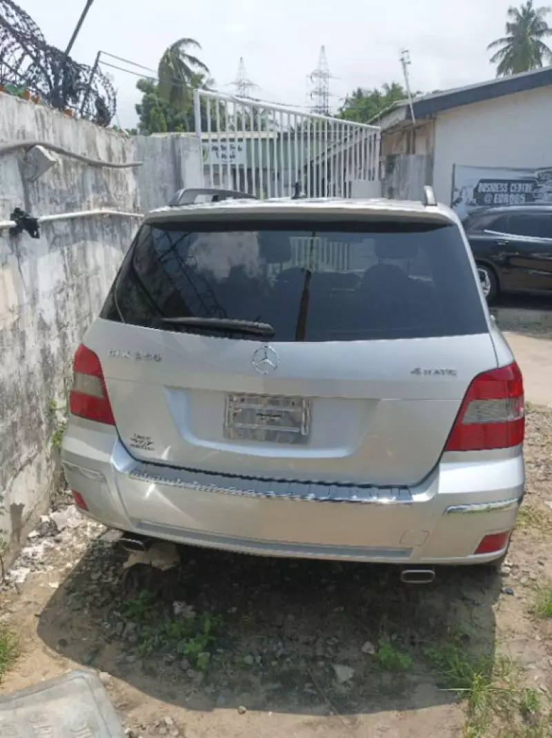 Mercedes-Benz 350   - 2012
