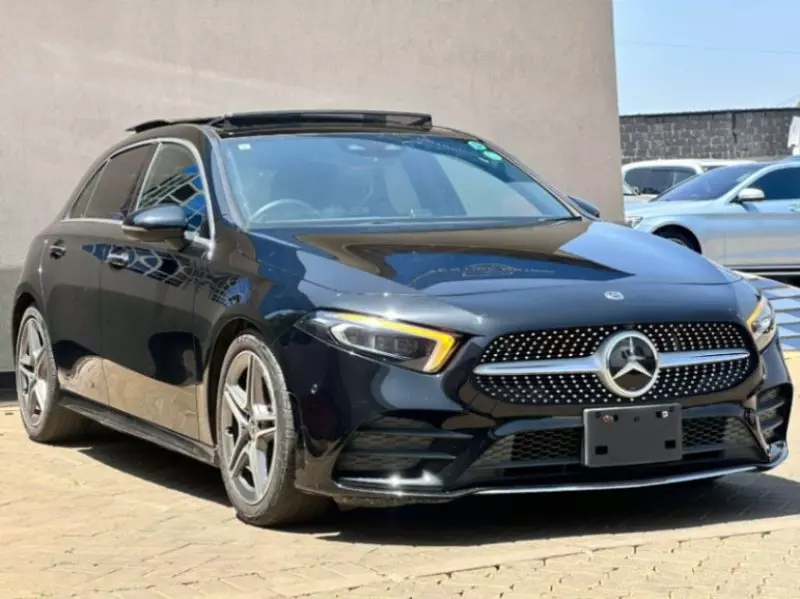 Mercedes-Benz A180   - 2019