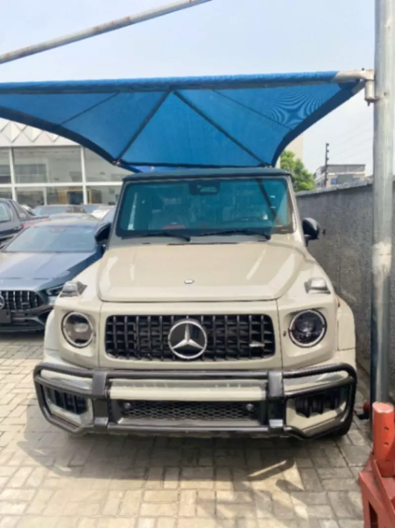Mercedes-Benz G 63 AMG   - 2025
