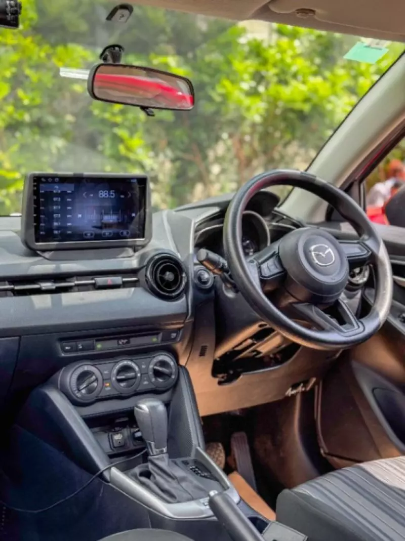 Mazda Demio   - 2021