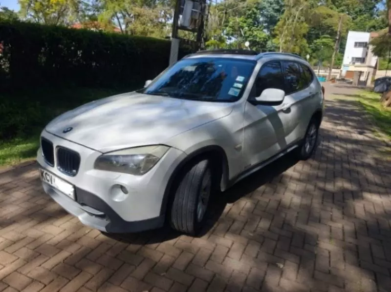 BMW X1 - 2012