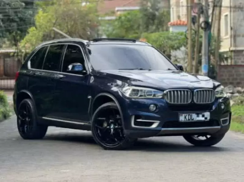 BMW X5   - 2015