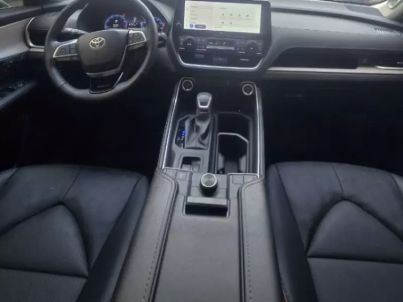 TOYOTA Grand Highlander   - 2024