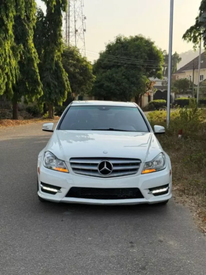 Mercedes-Benz C-Class - 2013