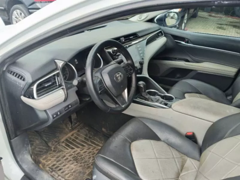 TOYOTA Camry   - 2018