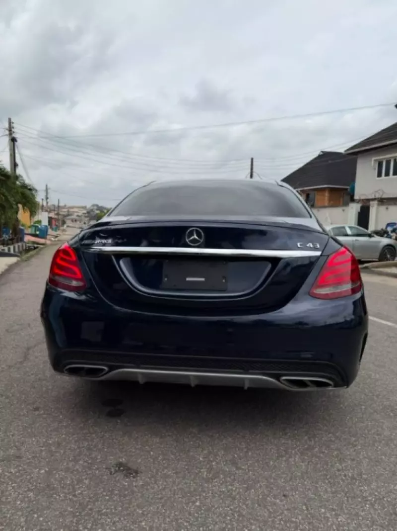 Mercedes-Benz C-Class   - 2018