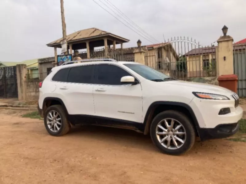 JEEP Cherokee   - 2018