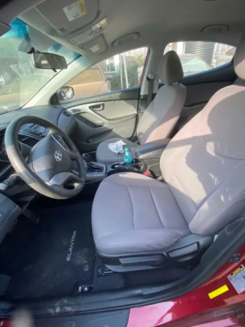 Hyundai Elantra   - 2016