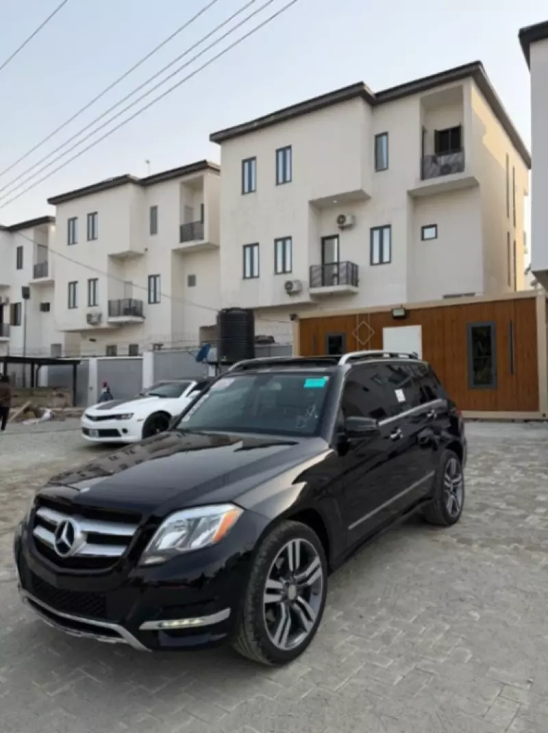 Mercedes-Benz GLK 350   - 2014
