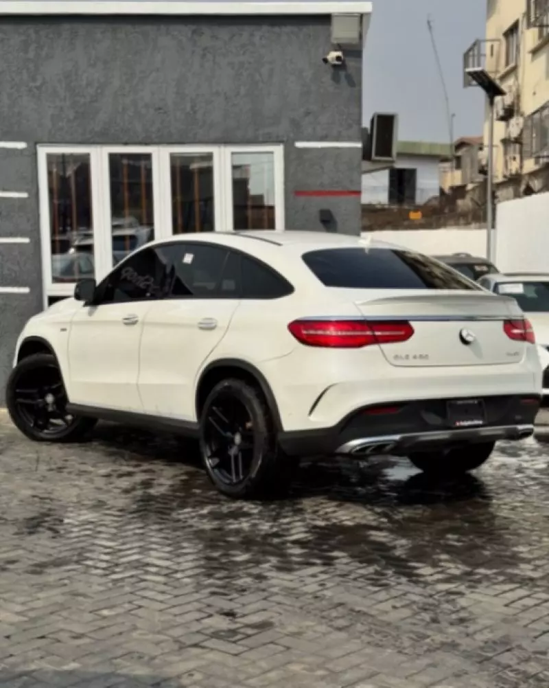 Mercedes-Benz GLE 450   - 2016